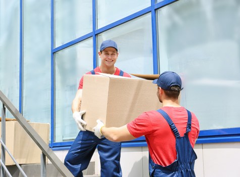 Team safety and storage operations at Shadwell Storage
