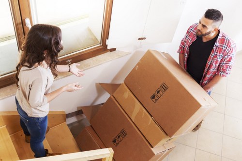 Shadwell small removal team handling a studio flat move