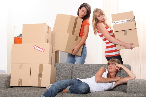 Secure storage unit options for Shadwell residents and businesses